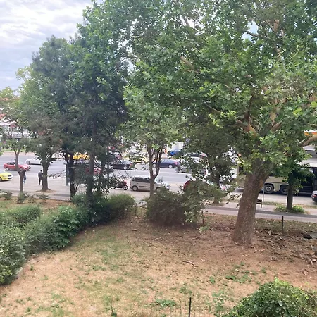 Apartment Teacher1 *